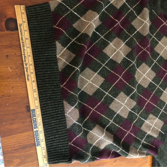 JOS A BANK Lambs Wool Mens Argyle SWEATER XL Forest Green Maroon Red Crew Neck - Picture 9 of 10
